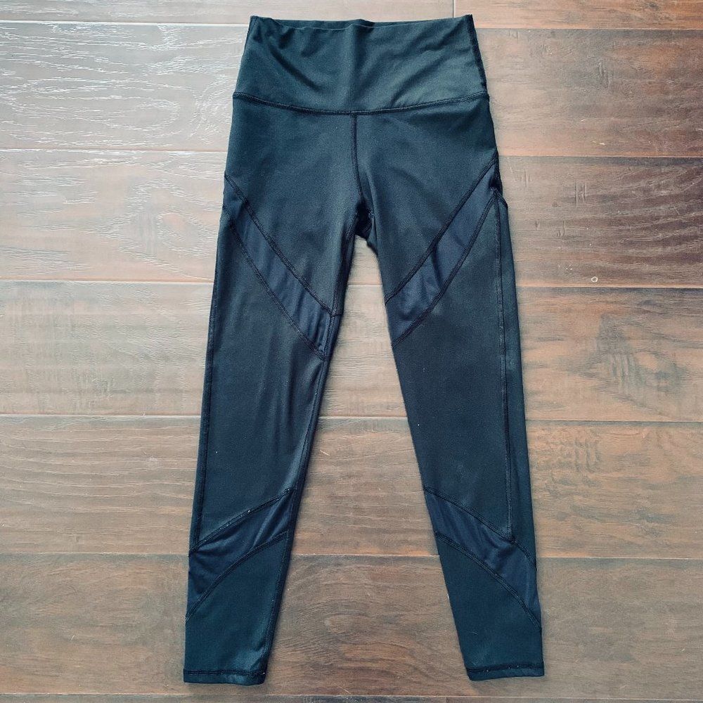aerie Black Mesh High-Rise/Waisted Cropped 23" Tights/Leggings | Size: S